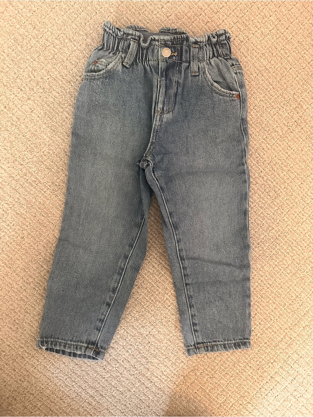 *brand new without tag* Zara Kids Paperbag Waist Denim Jeans - Light Blue